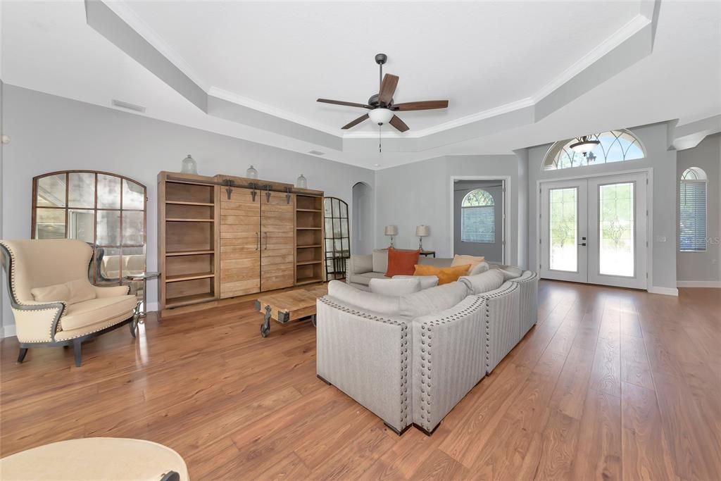 For Sale: $1,560,000 (4 beds, 3 baths, 3047 Square Feet)