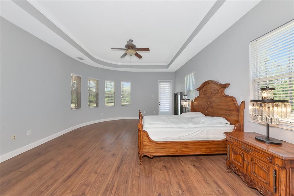 For Sale: $1,560,000 (4 beds, 3 baths, 3047 Square Feet)