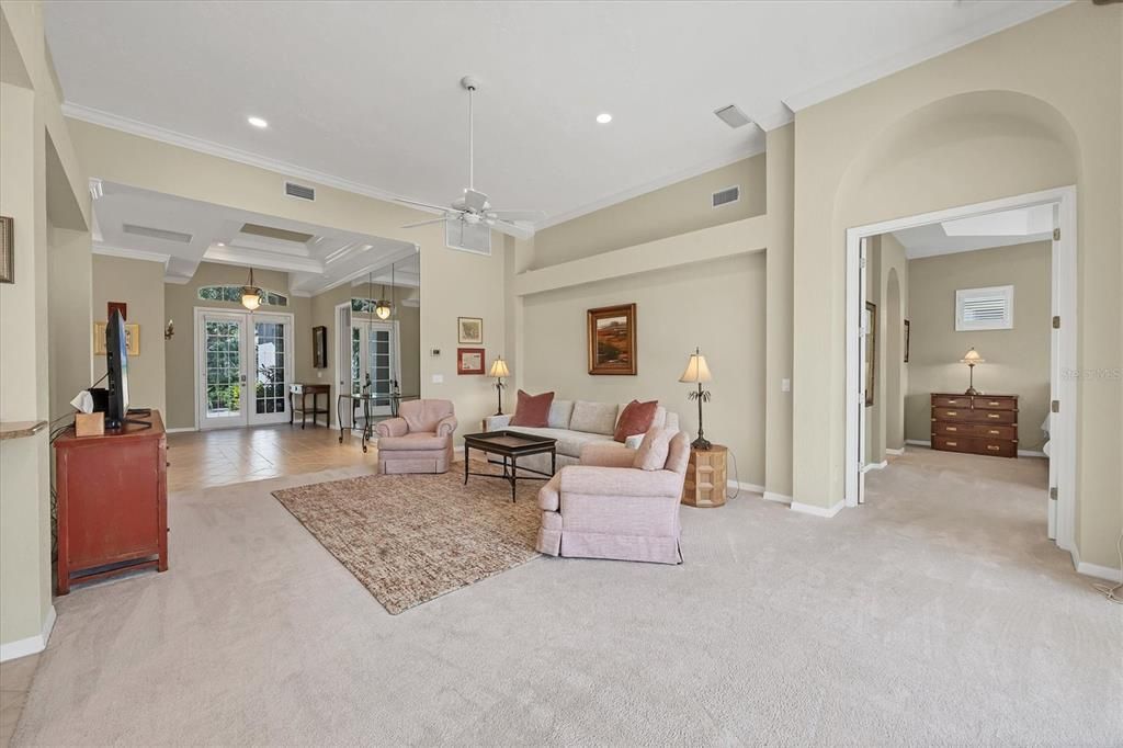 For Rent: $4,999 (2 beds, 2 baths, 2157 Square Feet)