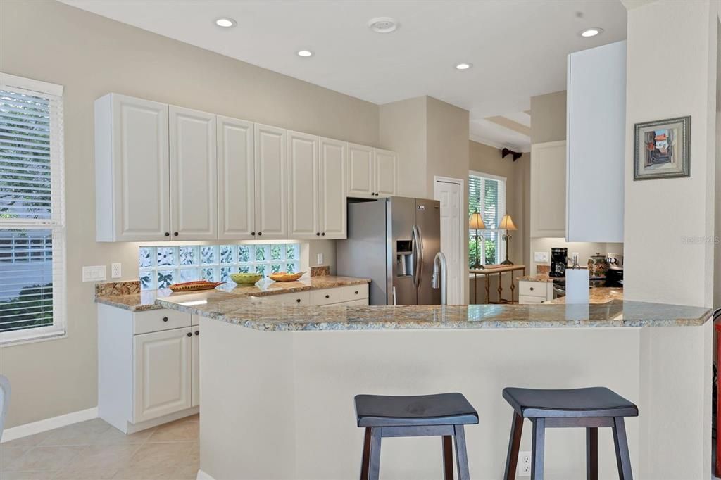 For Rent: $4,999 (2 beds, 2 baths, 2157 Square Feet)