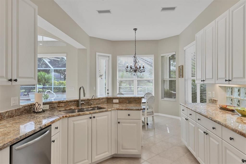 For Rent: $4,999 (2 beds, 2 baths, 2157 Square Feet)