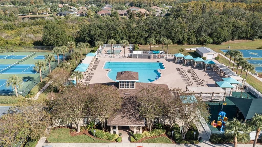 待售: $699,999 (5 贝兹, 3 浴室, 3760 平方英尺)