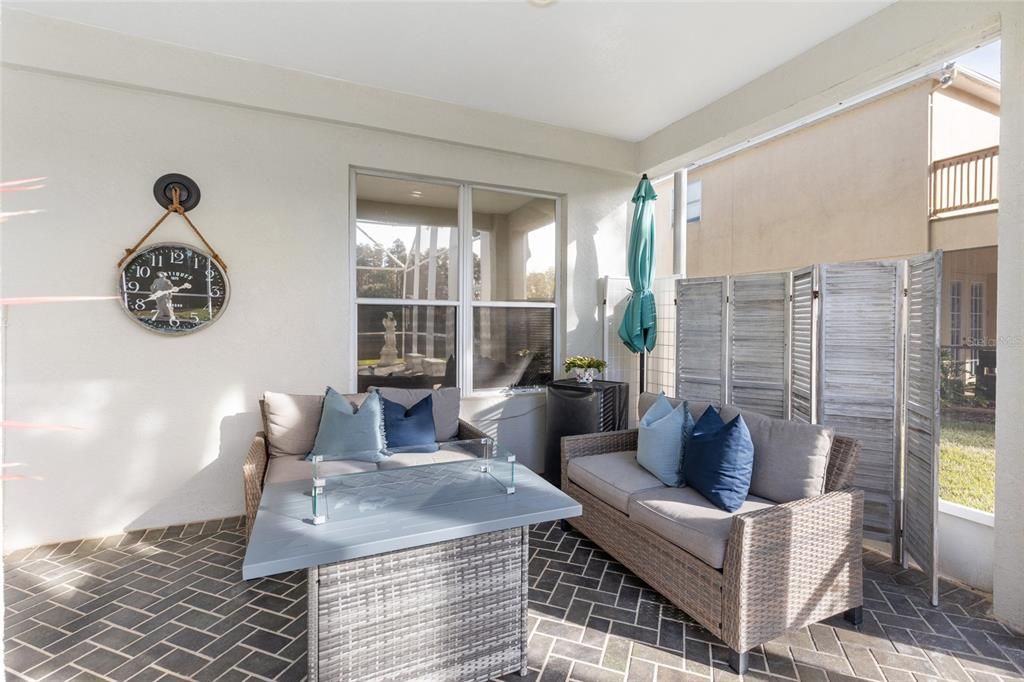 待售: $699,999 (5 贝兹, 3 浴室, 3760 平方英尺)