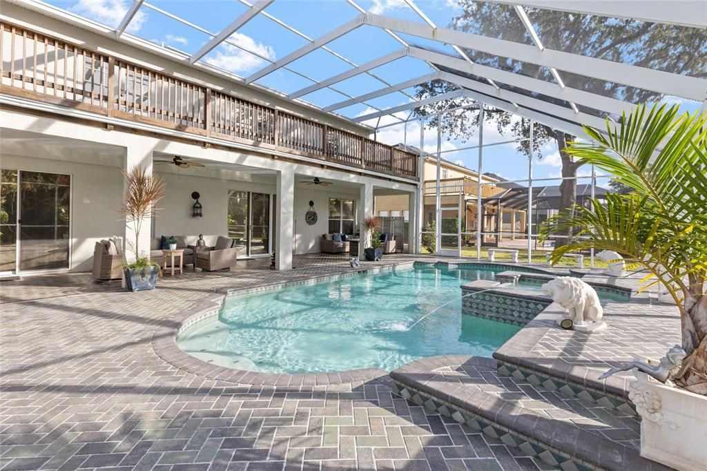 待售: $699,999 (5 贝兹, 3 浴室, 3760 平方英尺)