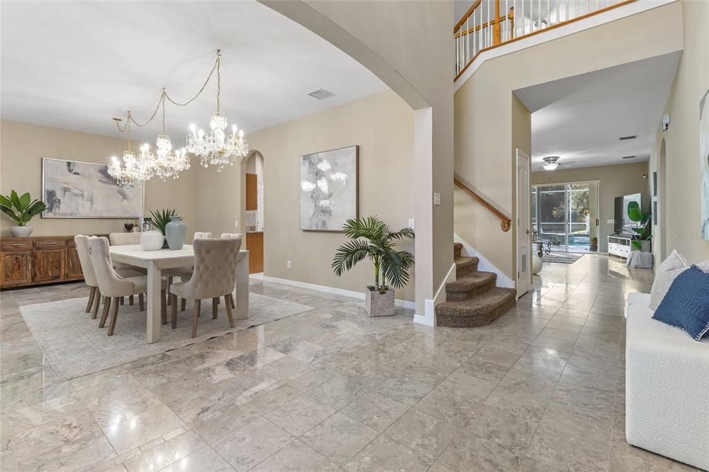 待售: $699,999 (5 贝兹, 3 浴室, 3760 平方英尺)