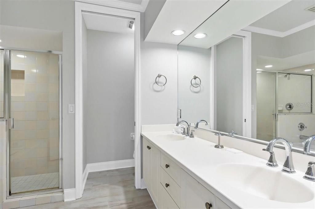 出租: $5,800 (3 贝兹, 3 浴室, 1795 平方英尺)