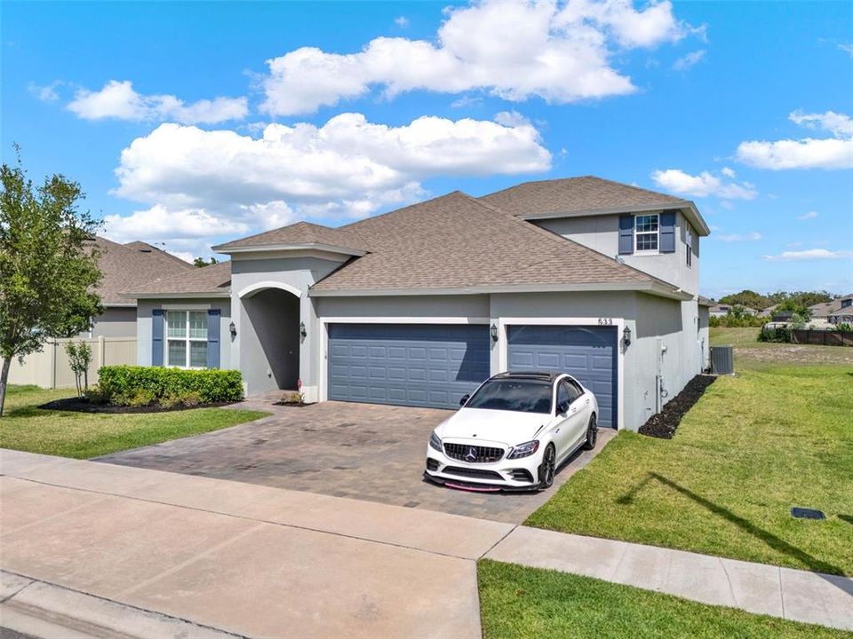 For Sale: $479,000 (4 beds, 4 baths, 2940 Square Feet)