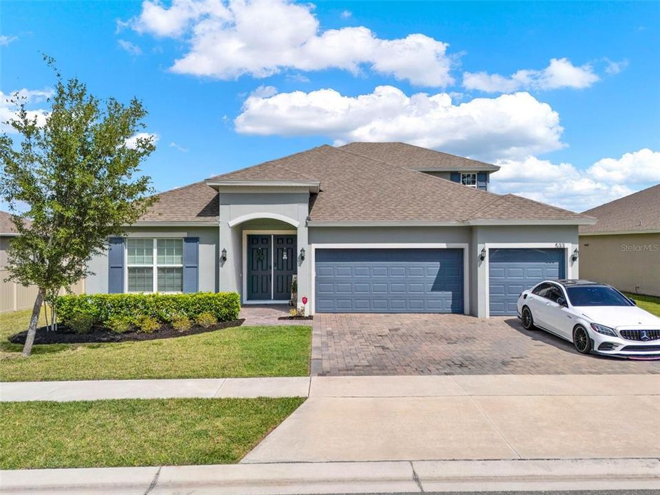 For Sale: $479,000 (4 beds, 4 baths, 2940 Square Feet)