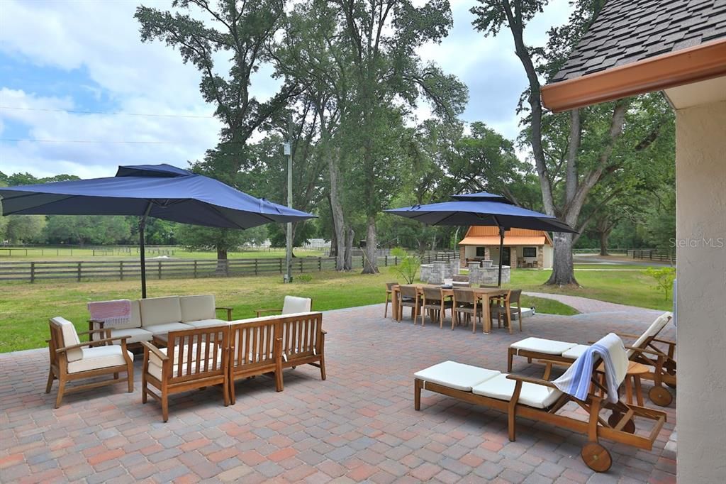 待售: $2,279,800 (4 贝兹, 3 浴室, 3794 平方英尺)