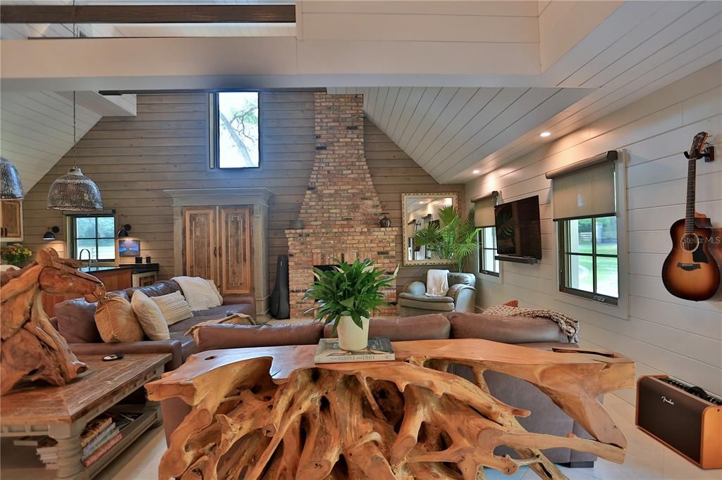 待售: $2,279,800 (4 贝兹, 3 浴室, 3794 平方英尺)