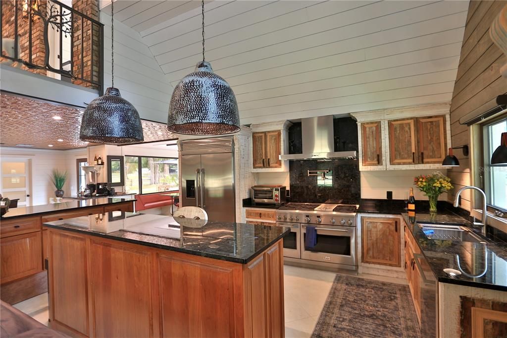 待售: $2,279,800 (4 贝兹, 3 浴室, 3794 平方英尺)