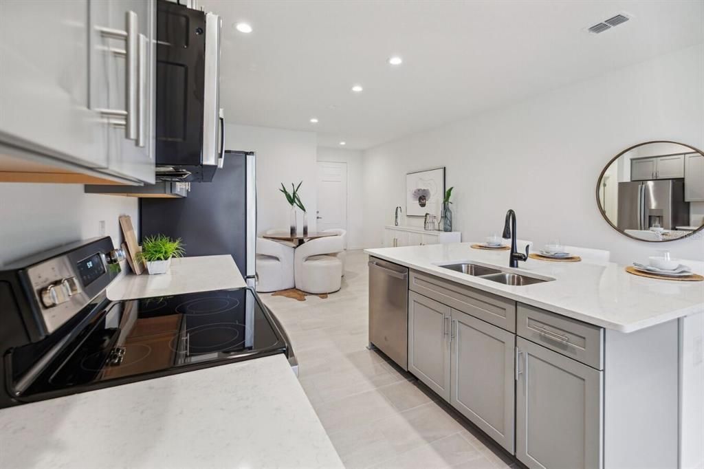 For Rent: $2,550 (3 beds, 2 baths, 1790 Square Feet)