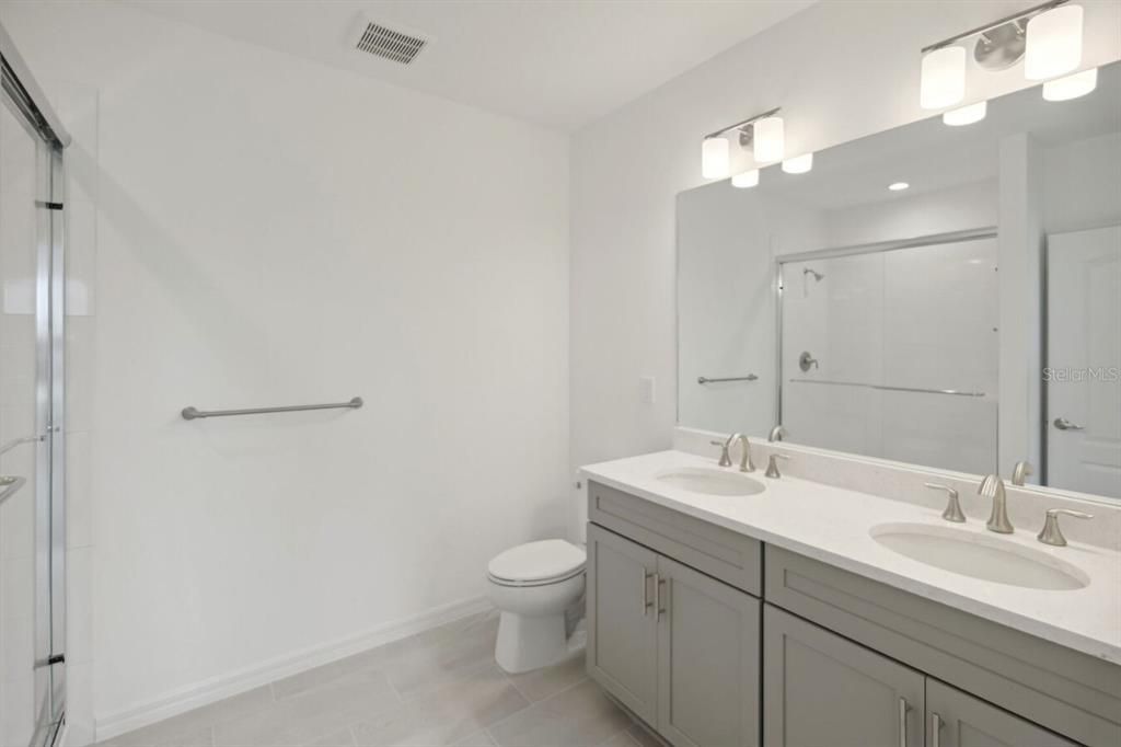 For Rent: $2,550 (3 beds, 2 baths, 1790 Square Feet)