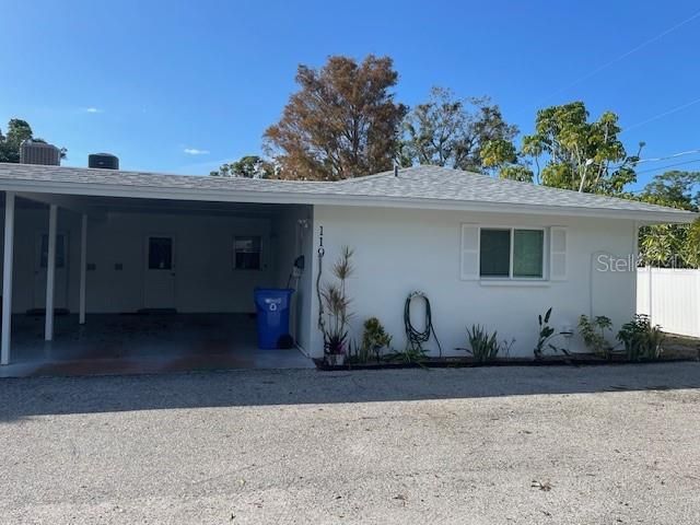 Recently Rented: $1,950 (2 beds, 2 baths, 1000 Square Feet)