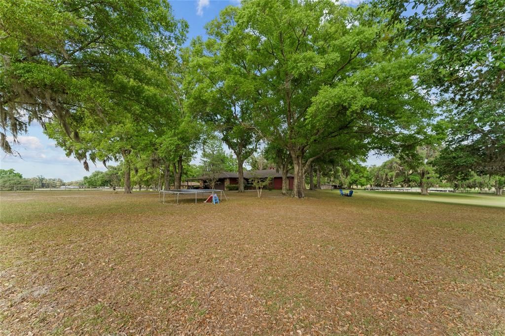 На продажу: $522,900 (3 спален, 2 ванн, 1872 Квадратных фут)