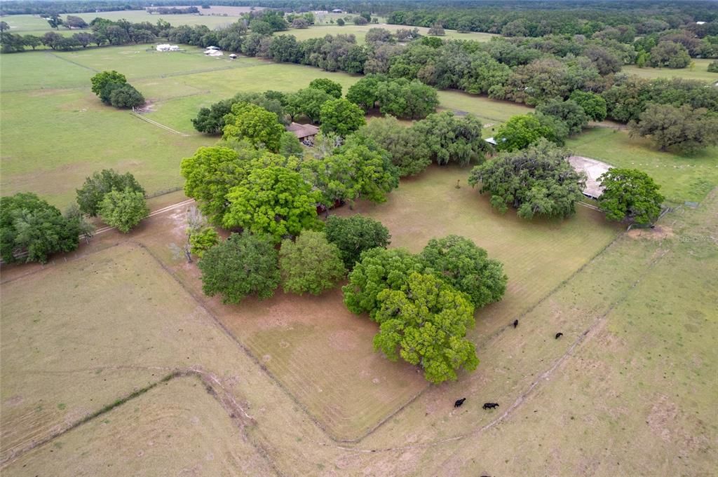 На продажу: $522,900 (3 спален, 2 ванн, 1872 Квадратных фут)