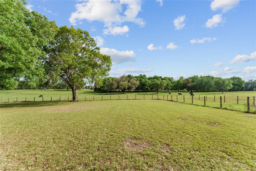 На продажу: $522,900 (3 спален, 2 ванн, 1872 Квадратных фут)