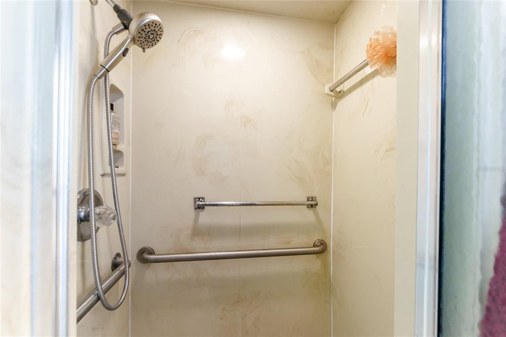 На продажу: $522,900 (3 спален, 2 ванн, 1872 Квадратных фут)