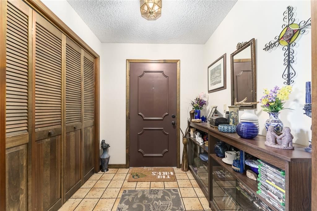 На продажу: $522,900 (3 спален, 2 ванн, 1872 Квадратных фут)