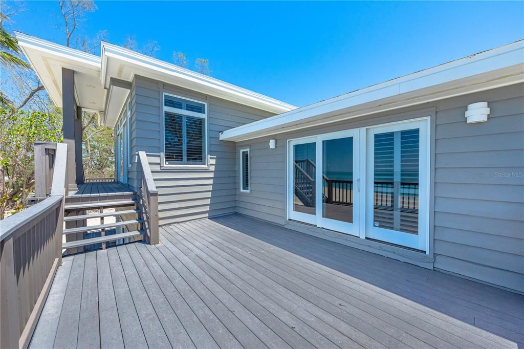 Active With Contract: $4,400,000 (4 beds, 4 baths, 3632 Square Feet)