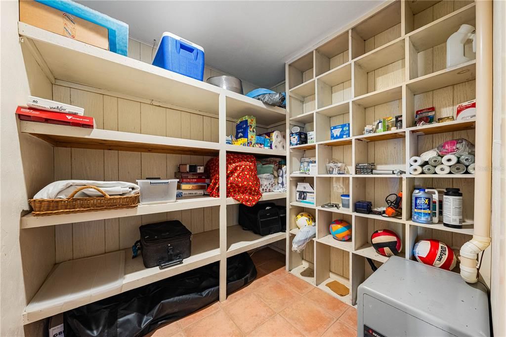 Active With Contract: $4,400,000 (4 beds, 4 baths, 3632 Square Feet)