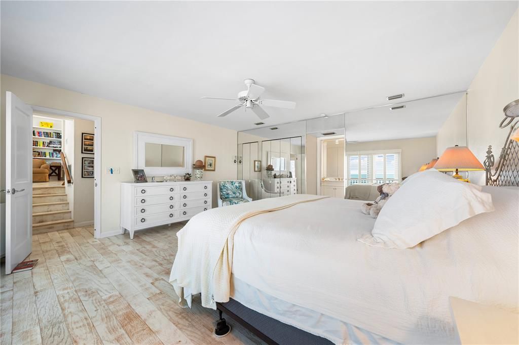 Active With Contract: $4,400,000 (4 beds, 4 baths, 3632 Square Feet)
