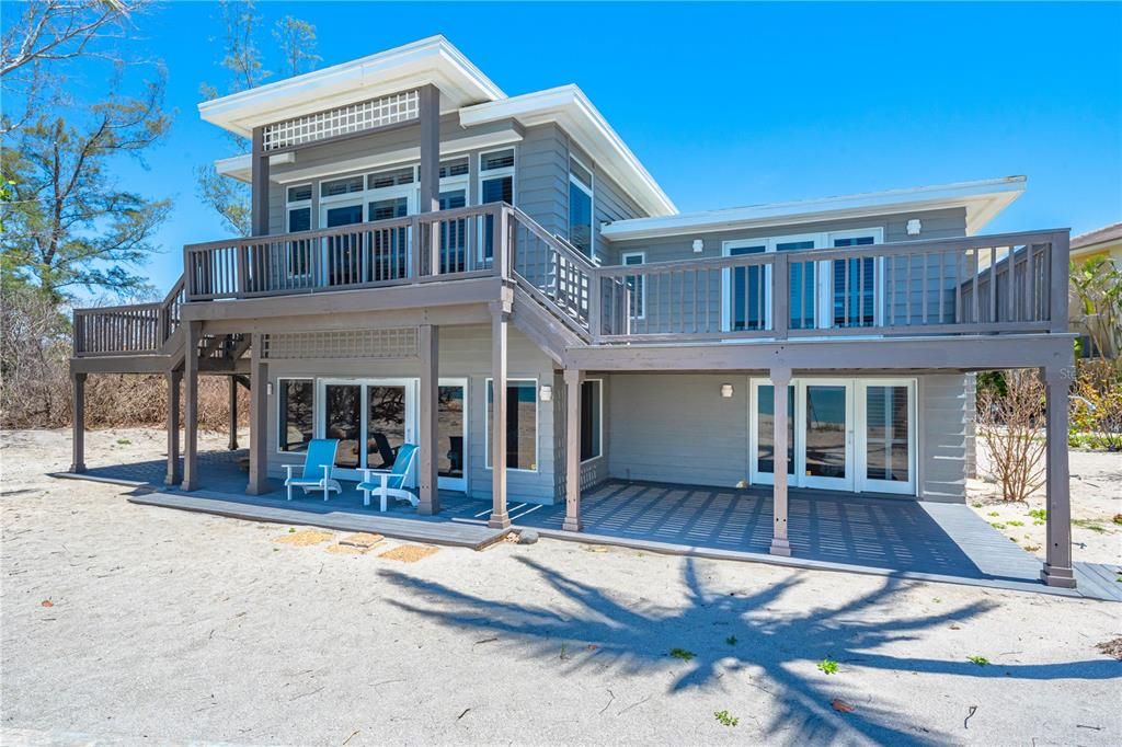 Active With Contract: $4,400,000 (4 beds, 4 baths, 3632 Square Feet)
