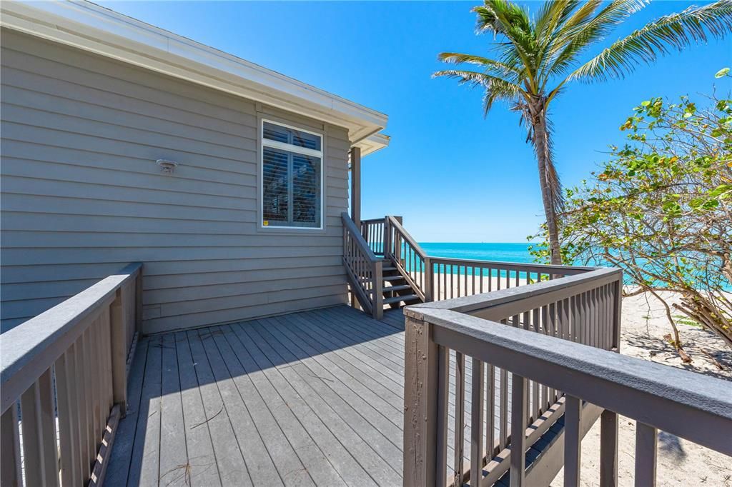 Active With Contract: $4,400,000 (4 beds, 4 baths, 3632 Square Feet)