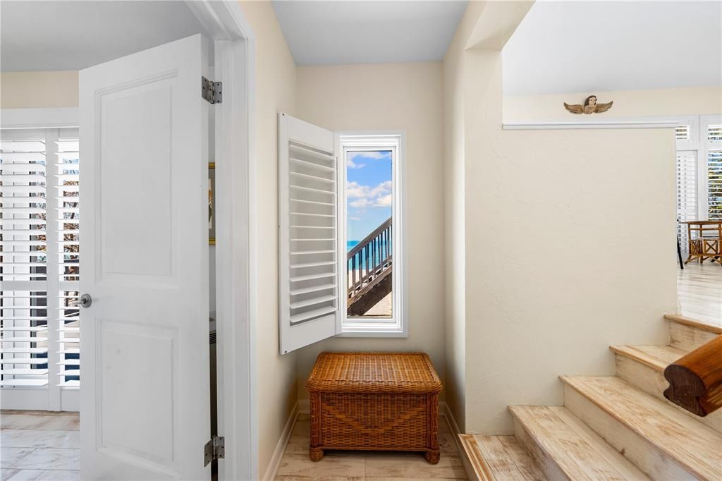 Active With Contract: $4,400,000 (4 beds, 4 baths, 3632 Square Feet)