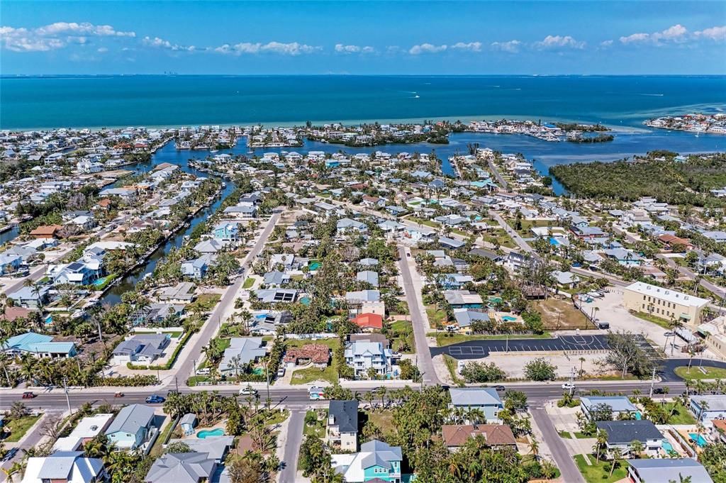 Activo con contrato: $895,000 (3 camas, 2 baños, 1020 Pies cuadrados)