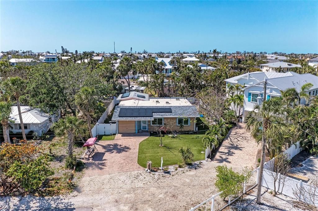 Activo con contrato: $895,000 (3 camas, 2 baños, 1020 Pies cuadrados)