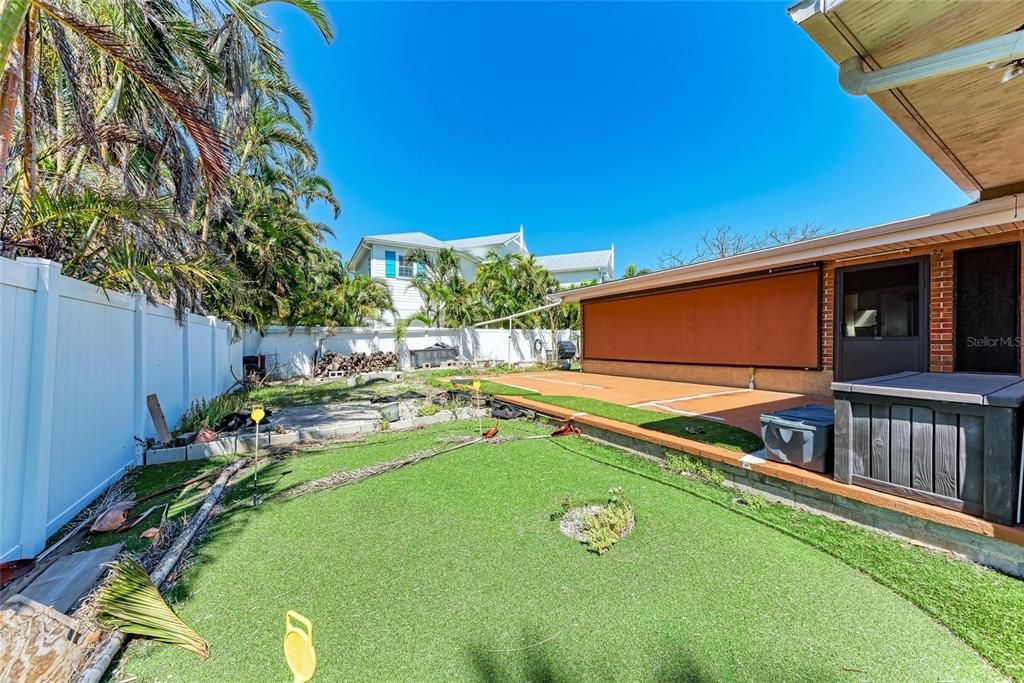 Activo con contrato: $895,000 (3 camas, 2 baños, 1020 Pies cuadrados)