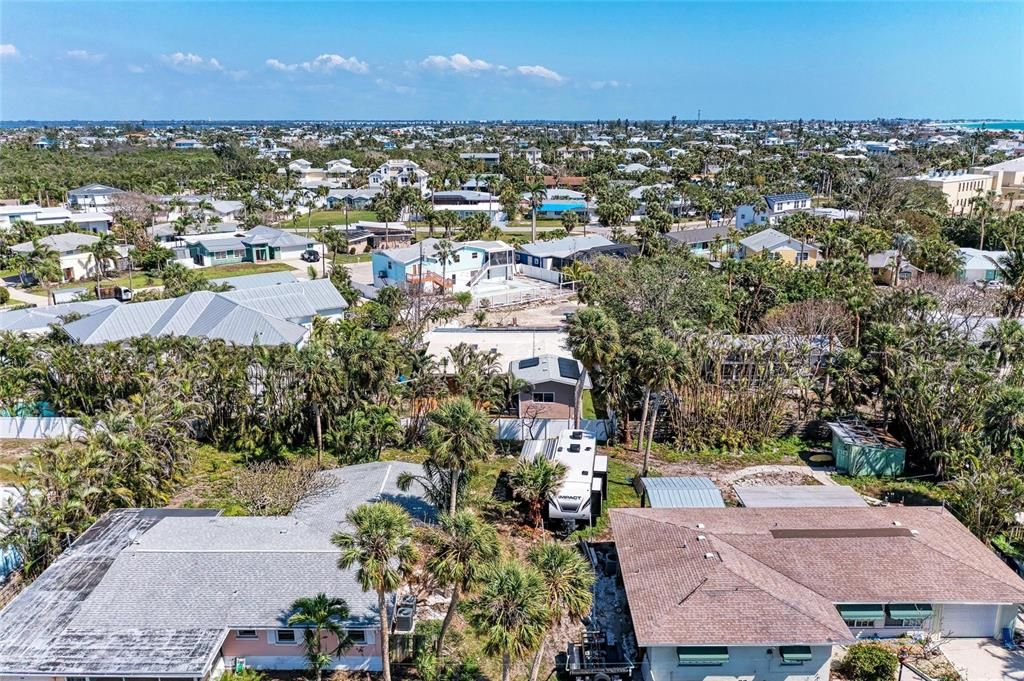 Activo con contrato: $895,000 (3 camas, 2 baños, 1020 Pies cuadrados)