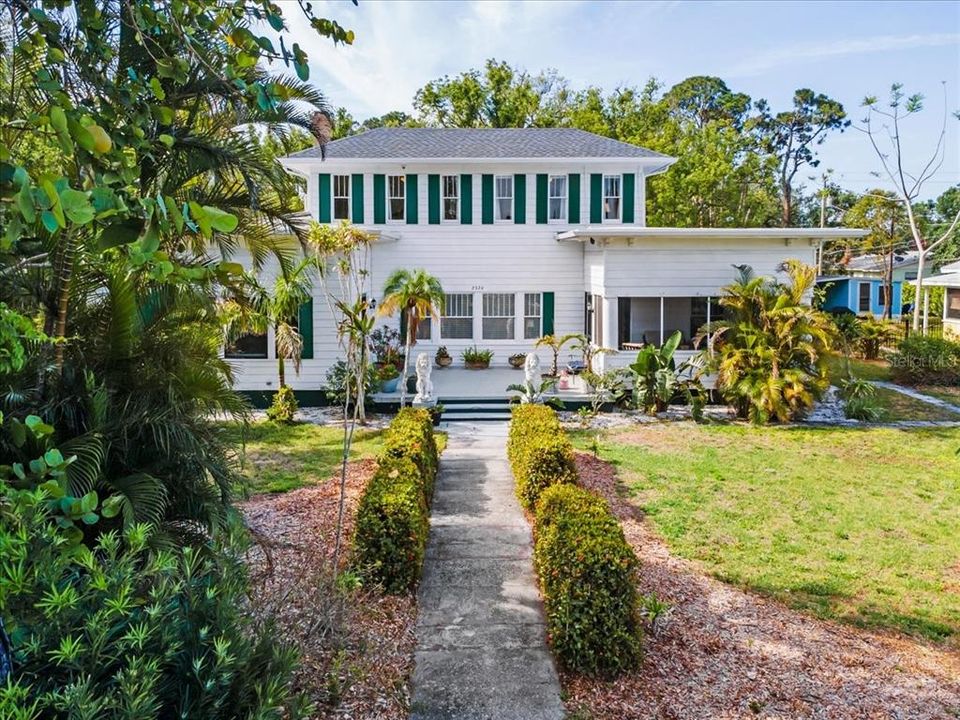 For Sale: $1,249,500 (3 beds, 3 baths, 3364 Square Feet)