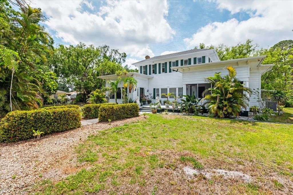 For Sale: $1,249,500 (3 beds, 3 baths, 3364 Square Feet)