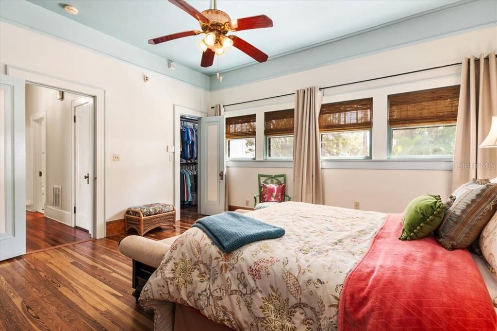 For Sale: $1,249,500 (3 beds, 3 baths, 3364 Square Feet)