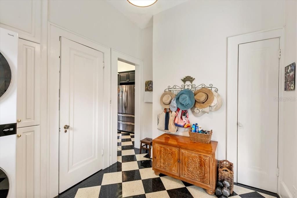 For Sale: $1,249,500 (3 beds, 3 baths, 3364 Square Feet)