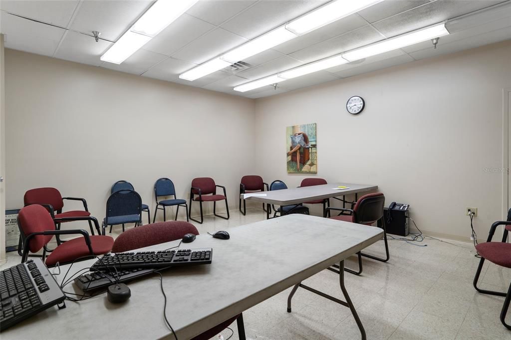 待售: $70,730 (0 贝兹, 0 浴室, 6430 平方英尺)