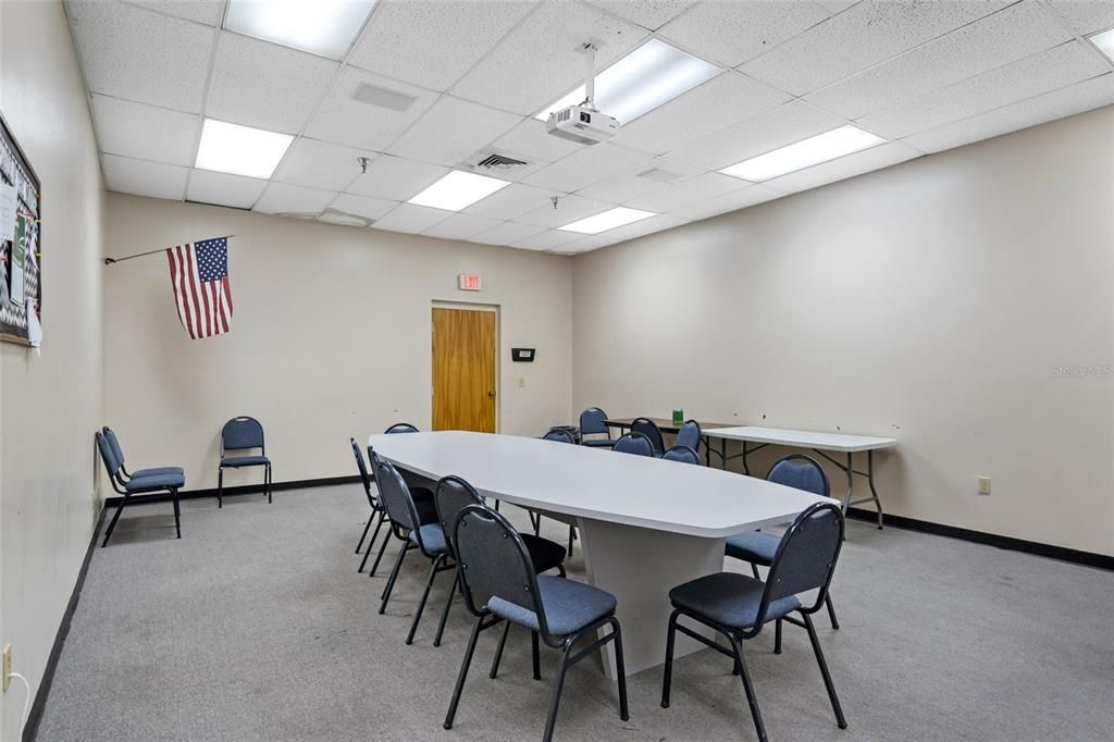 待售: $70,730 (0 贝兹, 0 浴室, 6430 平方英尺)