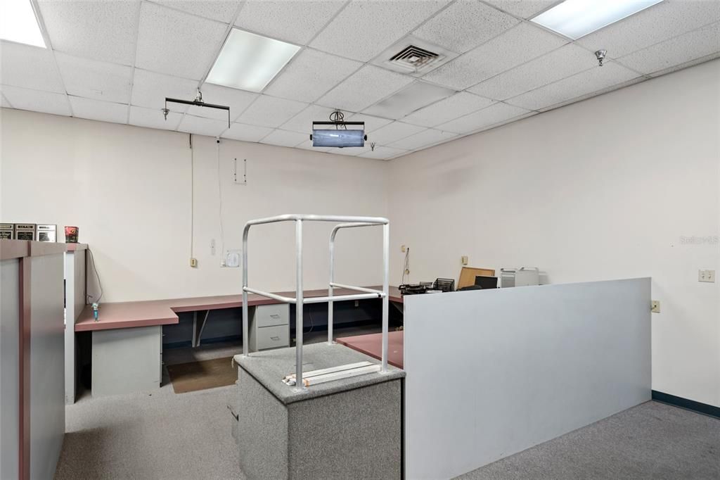 待售: $70,730 (0 贝兹, 0 浴室, 6430 平方英尺)