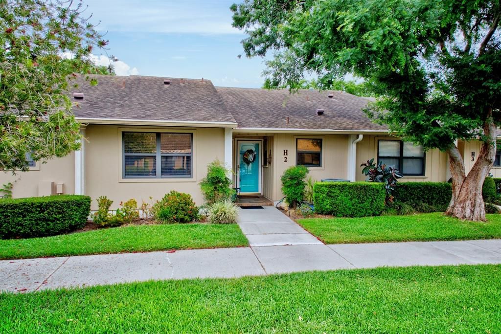 For Sale: $198,900 (2 beds, 2 baths, 1605 Square Feet)