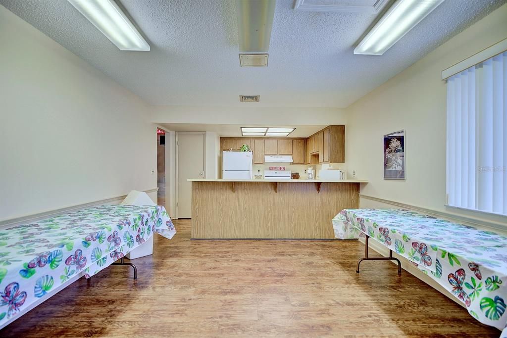 For Sale: $198,900 (2 beds, 2 baths, 1605 Square Feet)