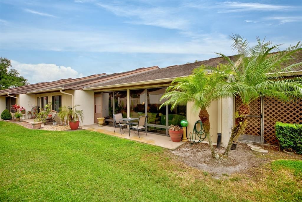 For Sale: $198,900 (2 beds, 2 baths, 1605 Square Feet)