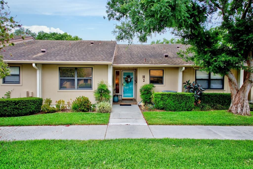 For Sale: $198,900 (2 beds, 2 baths, 1605 Square Feet)