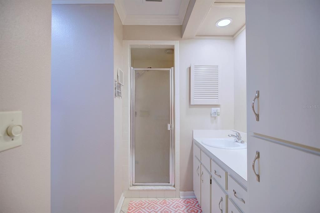 For Sale: $198,900 (2 beds, 2 baths, 1605 Square Feet)