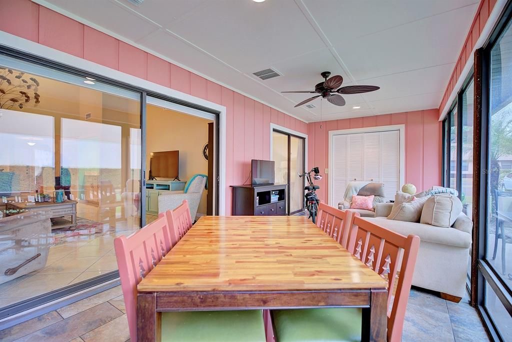 For Sale: $198,900 (2 beds, 2 baths, 1605 Square Feet)