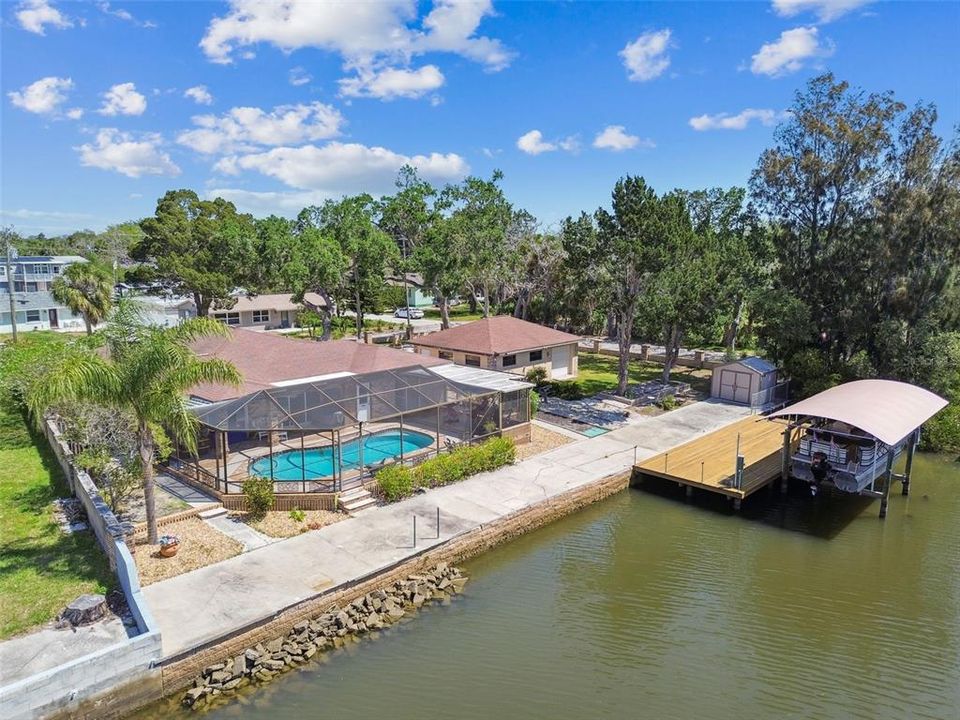 For Sale: $549,500 (2 beds, 2 baths, 1895 Square Feet)