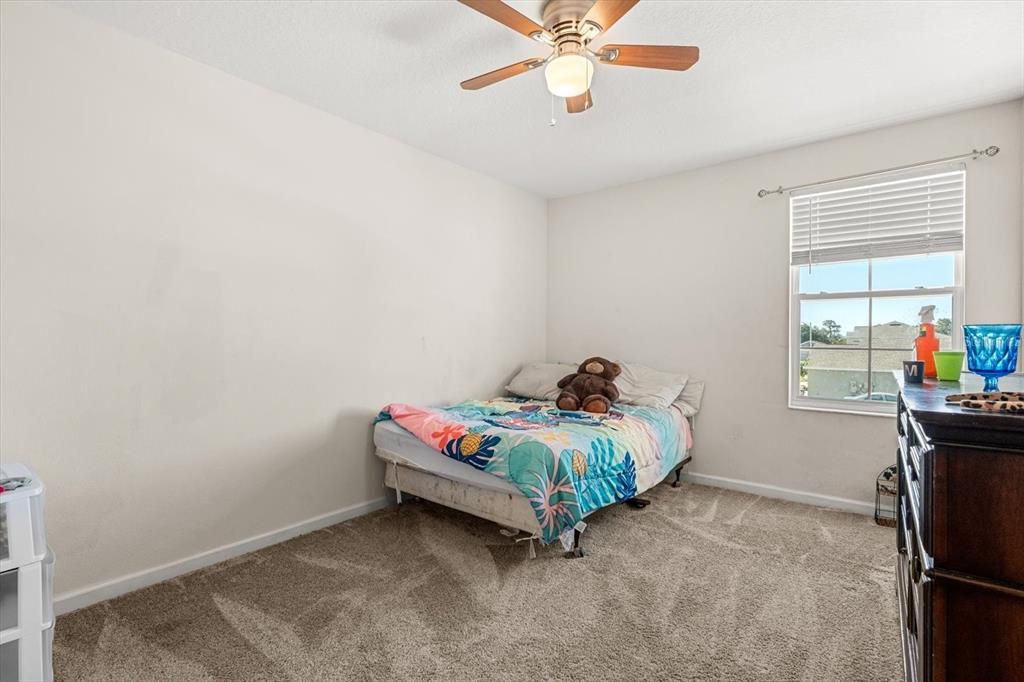 Под контрактом: $96,595 (4 спален, 2 ванн, 2655 Квадратных фут)