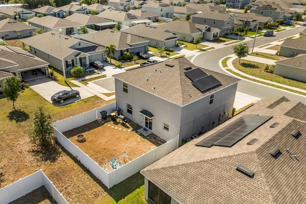 Под контрактом: $96,595 (4 спален, 2 ванн, 2655 Квадратных фут)