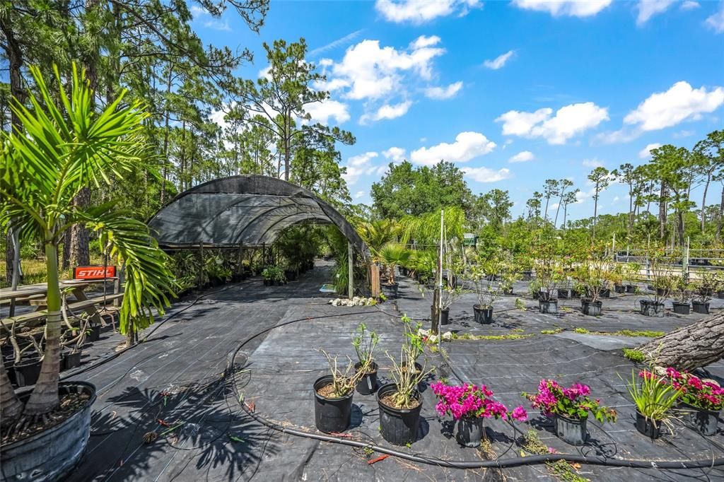 En Venta: $7,999,000 (13.83 acres)